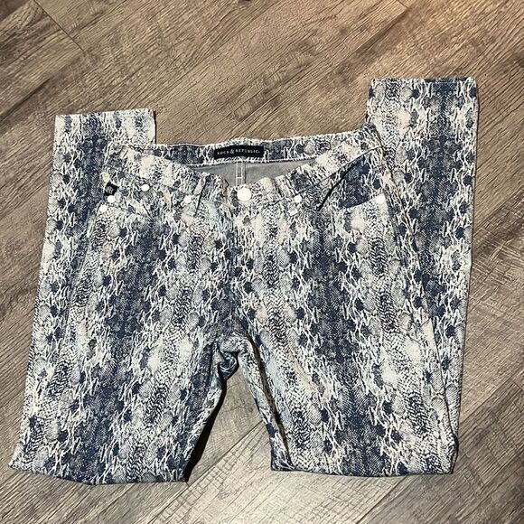 Rock and Republic blue animal print snake jeans Sz M, 27 - Picture 1 of 9